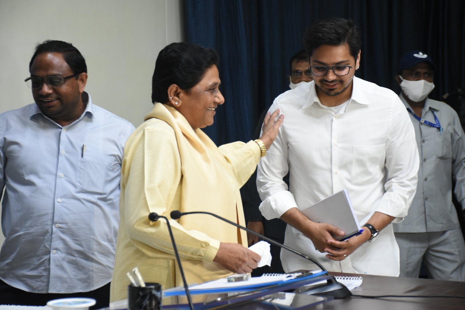 mayawati reinstates akash anand her successor bsp national coordinator - Satya Hindi