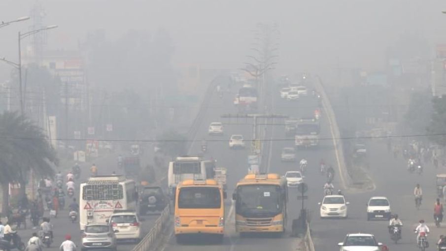 वायु प्रदूषण से&nbsp;10 शहरों में रोज़ाना 7% से अधिक मौतें, दिल्ली टॉप परः रिपोर्ट